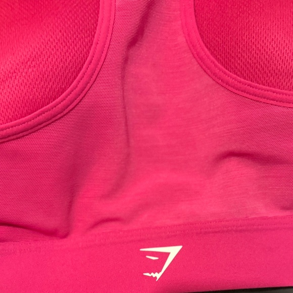 NWOT Gymshark Lightweight High Support Sports Bra - Pink - Size Medium - Picture 6 of 7